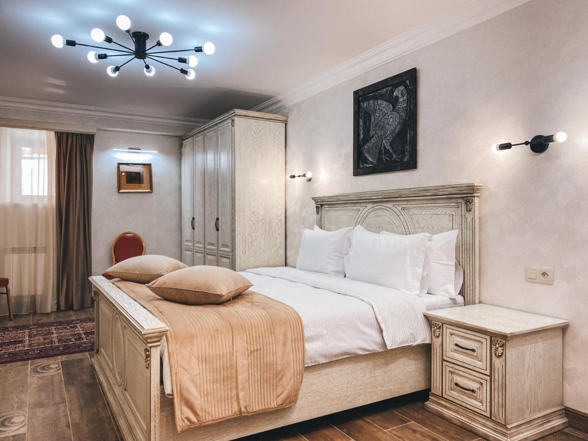 Aspar Boutique Hotel 耶烈万 外观 照片