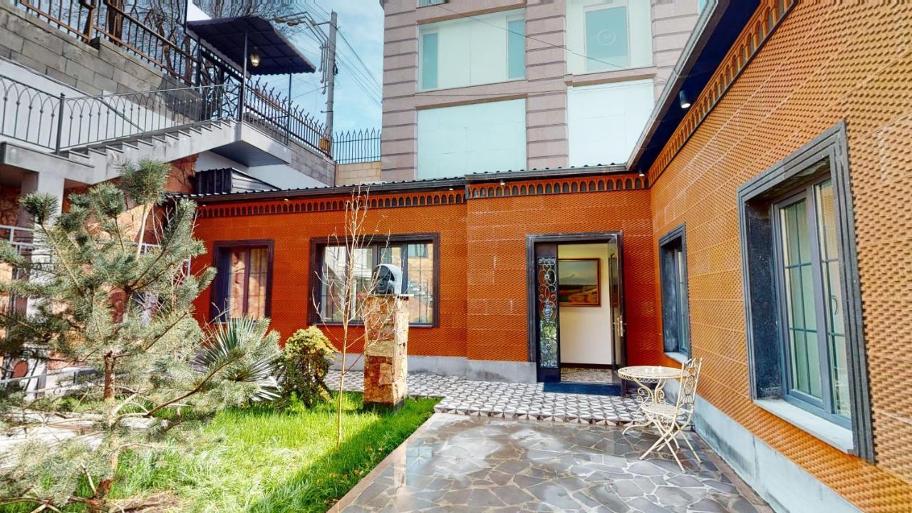 Aspar Boutique Hotel 耶烈万 外观 照片